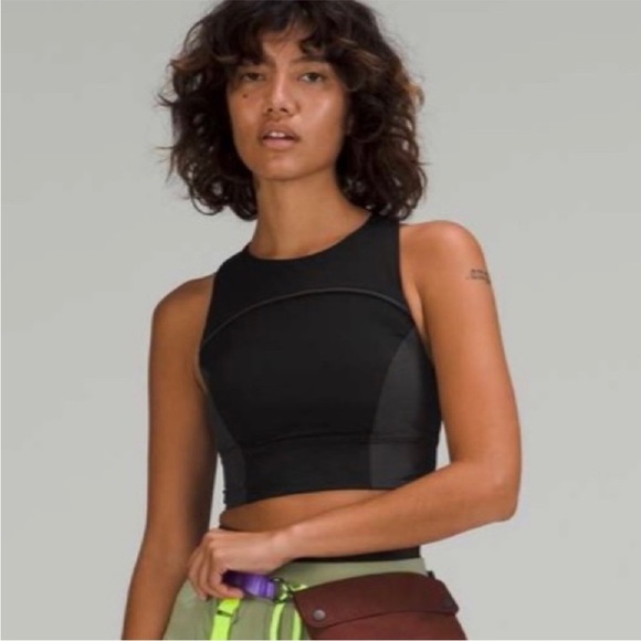 Lululemon Hike to Swim Bra in Black / Graphite Grey / Graphite Grey - Picture 2 of 6